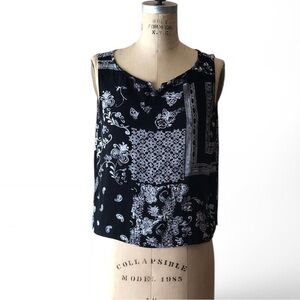 Vintage 80’s/90’s Western Wear Inspired Black and White Paisley Sleeveless Top